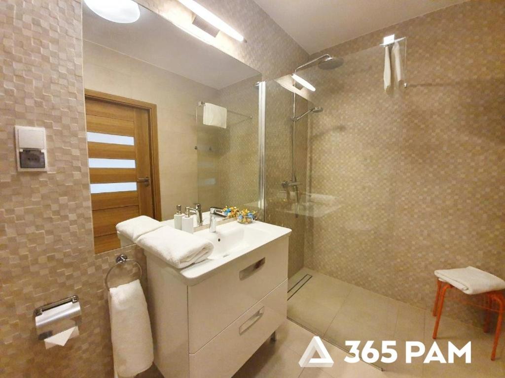 Apartament Z Basenem Polanki Park - 365Pam Kołobrzeg Esterno foto